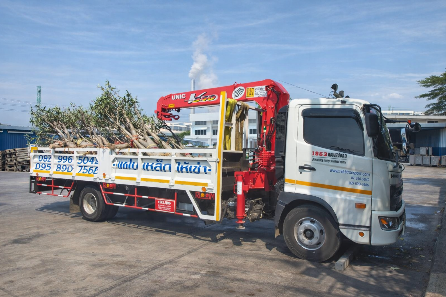 รถเฮี๊ยบสมุทรปราการ รถเฮี๊ยบ 6 ล้อยกต้นไม้หน้างานในสมุทรปราการ

บริการรถเฮี๊ยบรับจ้าง เขตบางขุนเทียน